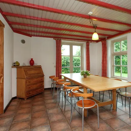 Holiday home With Garden & Bbq *